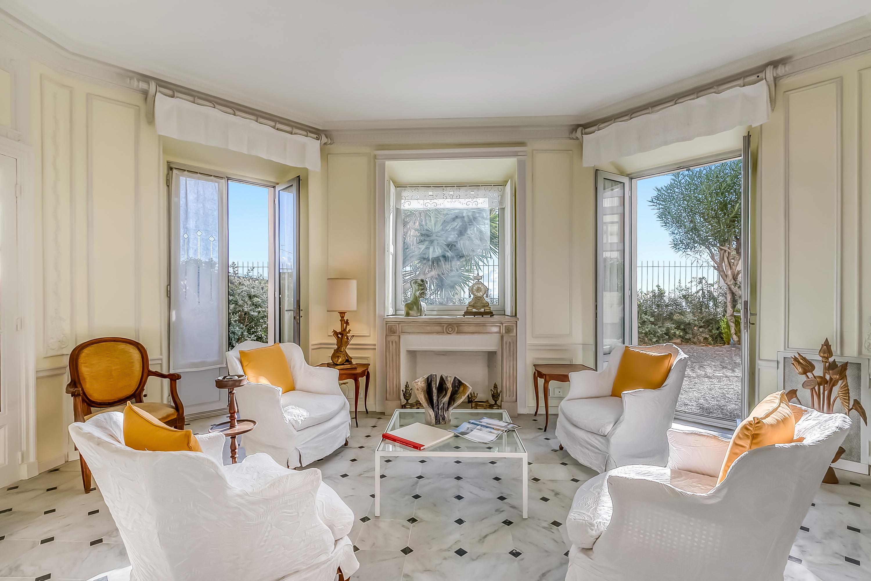 Coastal French Gem