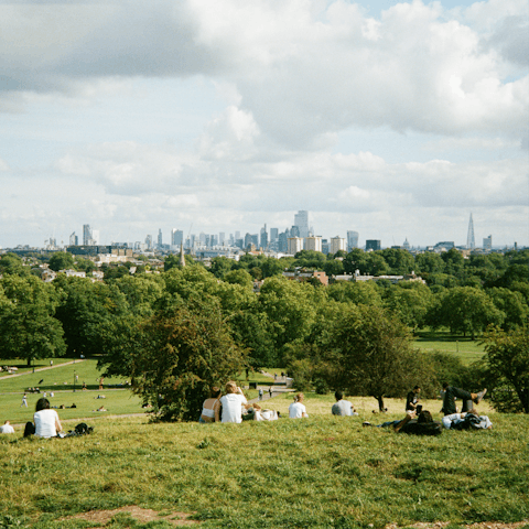 Stroll fifteen minutes to Primrose Hill for skyline views
