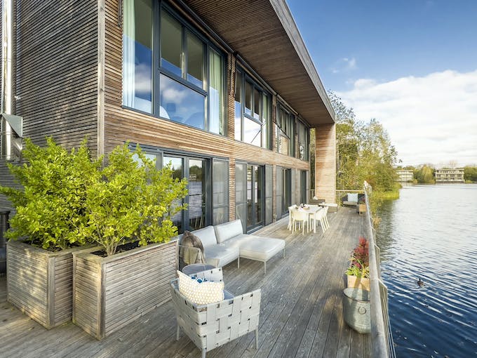 The Lake Escape