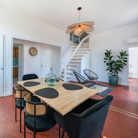 Catch up with your guests over a leisurely meal at the dining table