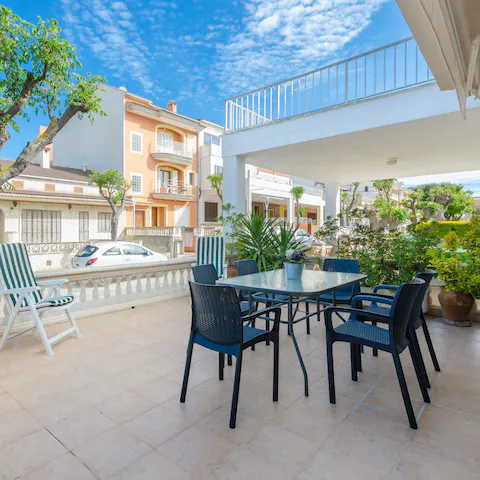 Connect with the local neighbourhood whilst relaxing on the terrace