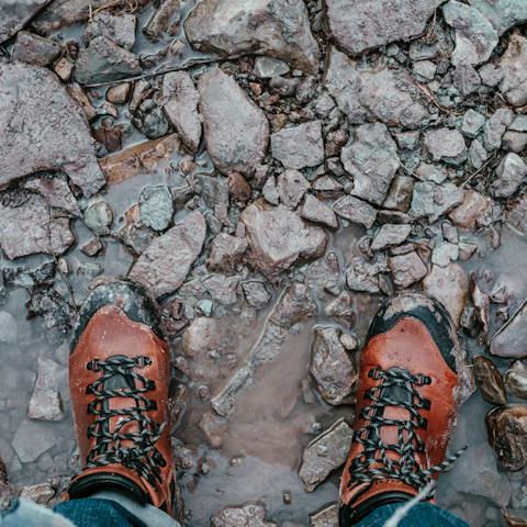 Bring your hiking boots – you'll be right on the Greenway di Lago trail