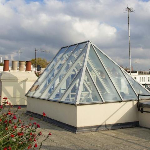 The impressive rooftop