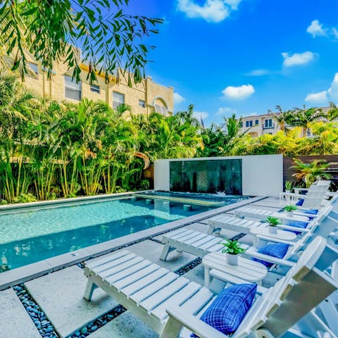 Lounge poolside under the Floridian sun
