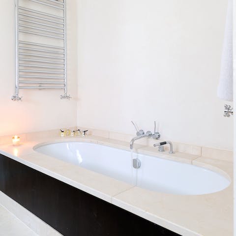 Smart collection of en-suites