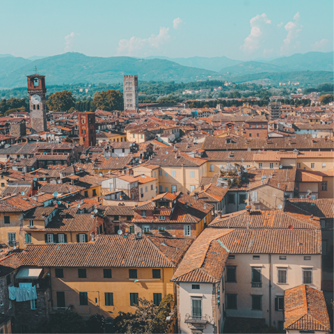 Explore the medieval city of Lucca, a ten-minute drive away