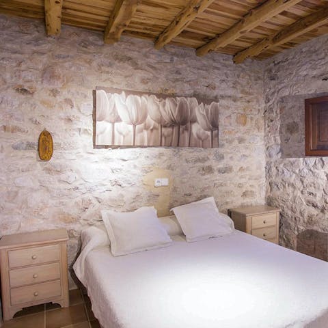 Soak up the authentic features of this rustic finca