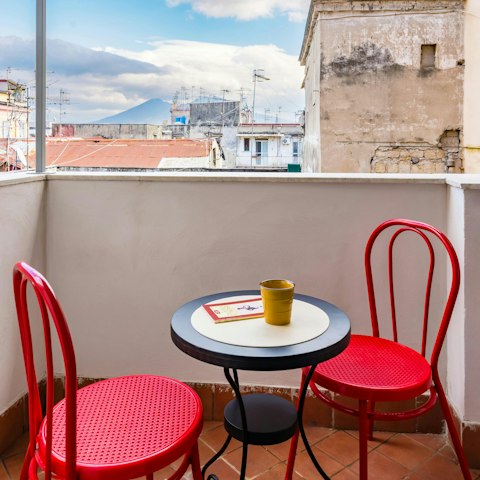 Drink your coffee with Mount Vesuvius in view