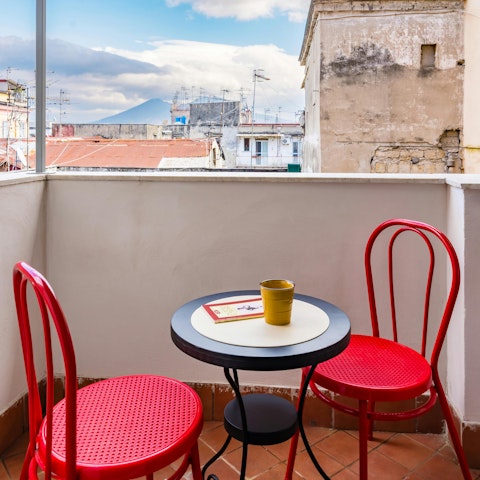 Drink your coffee with Mount Vesuvius in view