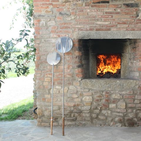Fire up the pizza oven and dine like a true Italian