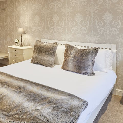 Sleep well in the cosy bedrooms