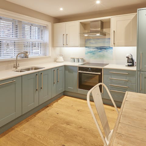 Prepare wonderful meals in the fully equipped kitchen