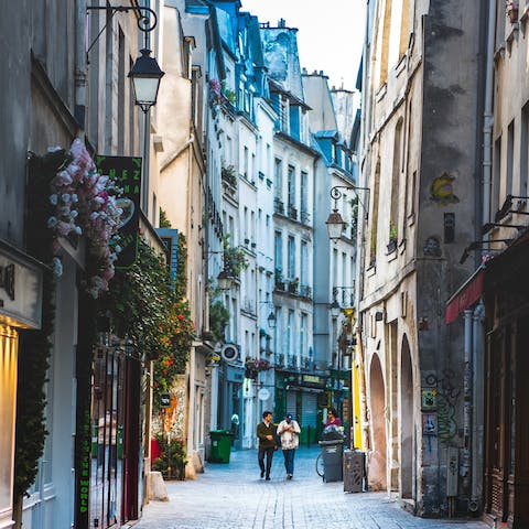Go out and explore your Marais neighbourhood packed full of colourful shops and cosy cafés