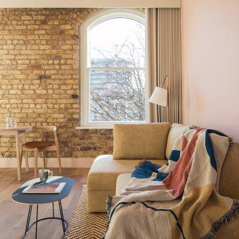 Relax in the cosy studio