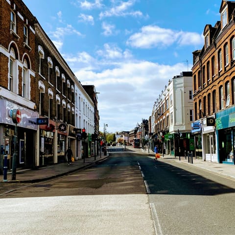 Grab a bite at Putney’s trendy restaurants, a short walk away