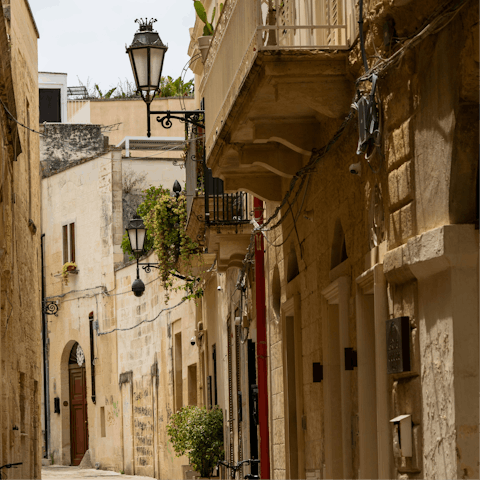 Do a day trip in Lecce, the capital of Baroque
