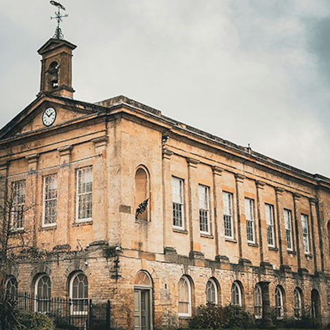 Explore the delights of charming Chipping Norton