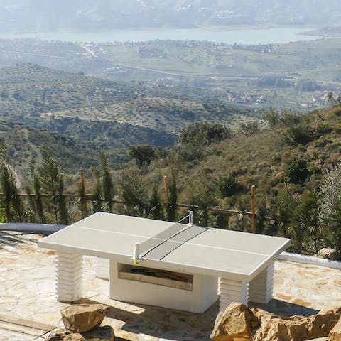 Challenge all comers to a scenic game of table tennis – just try not to lose the ball over the edge