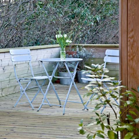 Take a glass of sparkling English wine out to your private decking after dinner