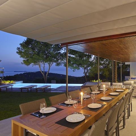 Dine under the stars with stunning views