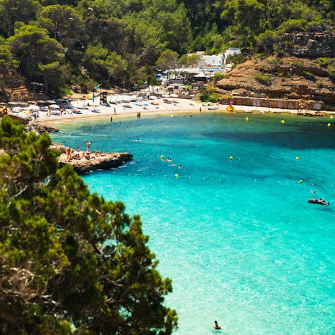 Explore beautiful beaches just 5 minutes from the villa