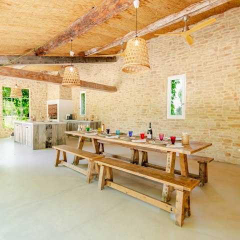 Tuck into delicious French meals alfresco