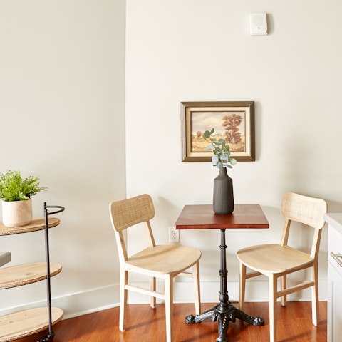 Savour some shrimps and grits at your dining table