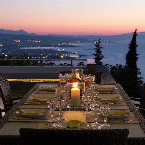 Treat your group to a celebratory meal prepared by a private chef