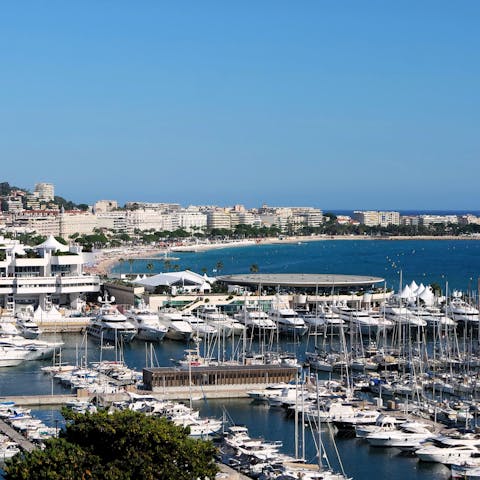 Explore Cannes, just fourteen-minutes away by car
