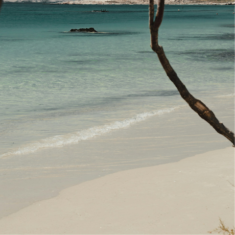 Stroll to the beach, only 650 metres away