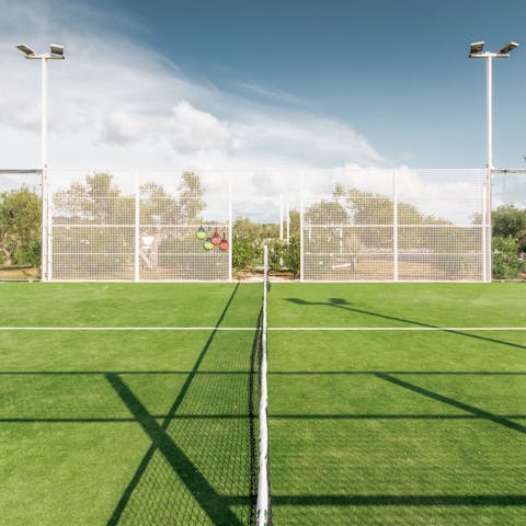 Embrace light hearted family fun on the padel tennis court