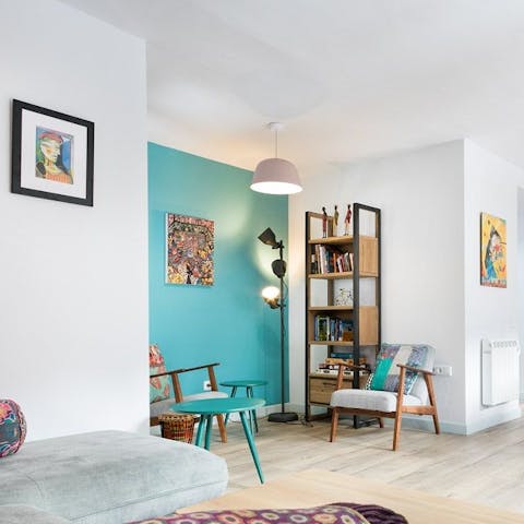 Kick back and relax with a book in the cosy reading nook