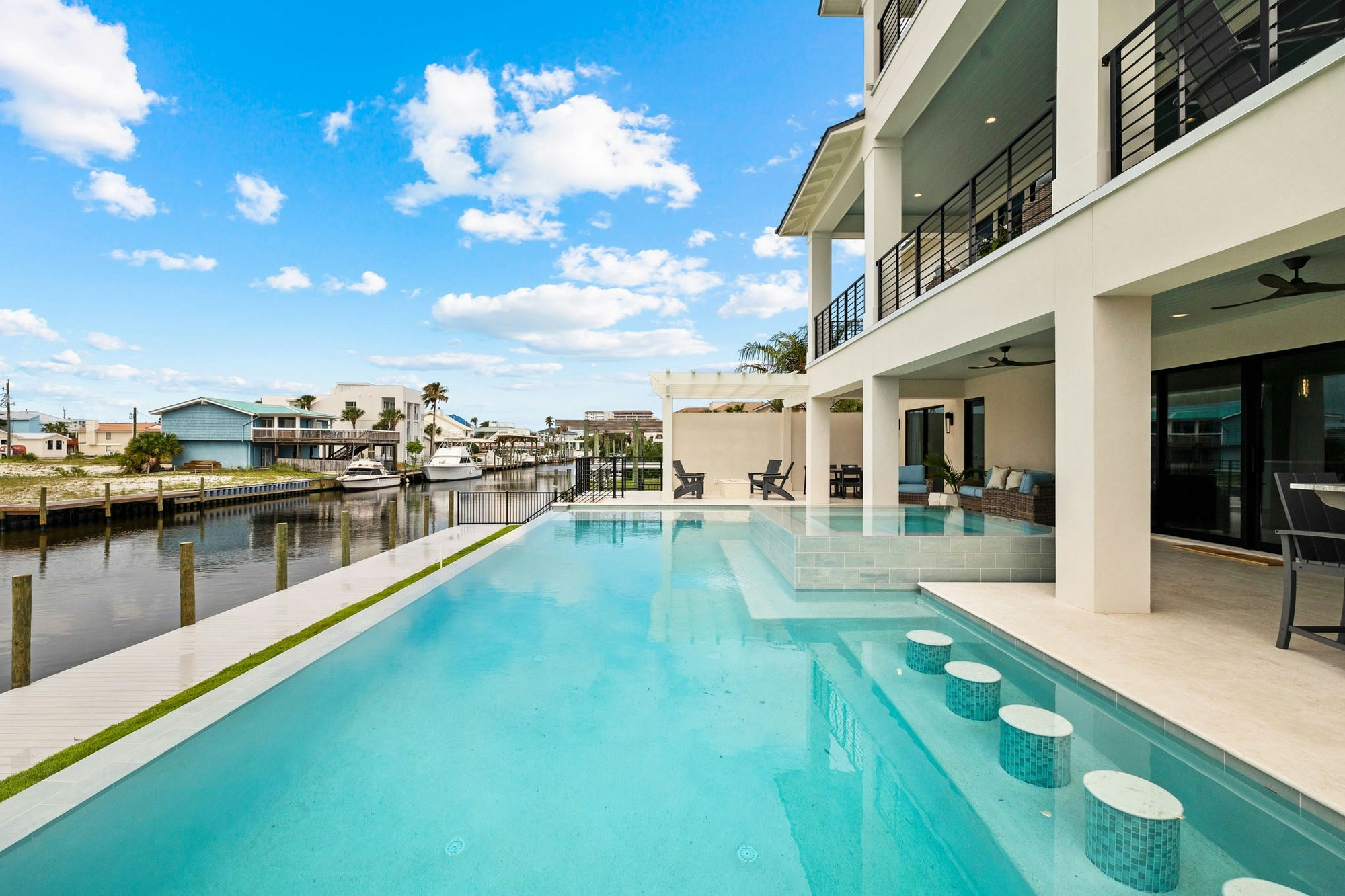 Sunshine Gateway Abode