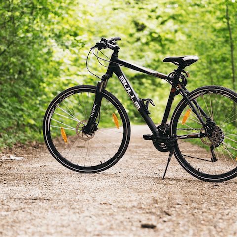 Hop on a bike to explore the paths weaving through the resort’s hundred acres