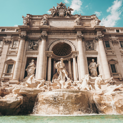 Make a wish at the nearby Trevi fountain