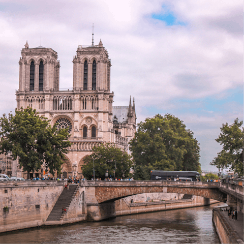 Stroll across Pont Notre Dame to marvel at the cathedral