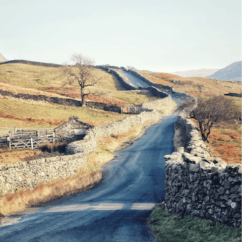 Head out on breathtaking country walks in the hills and fells around Ambleside
