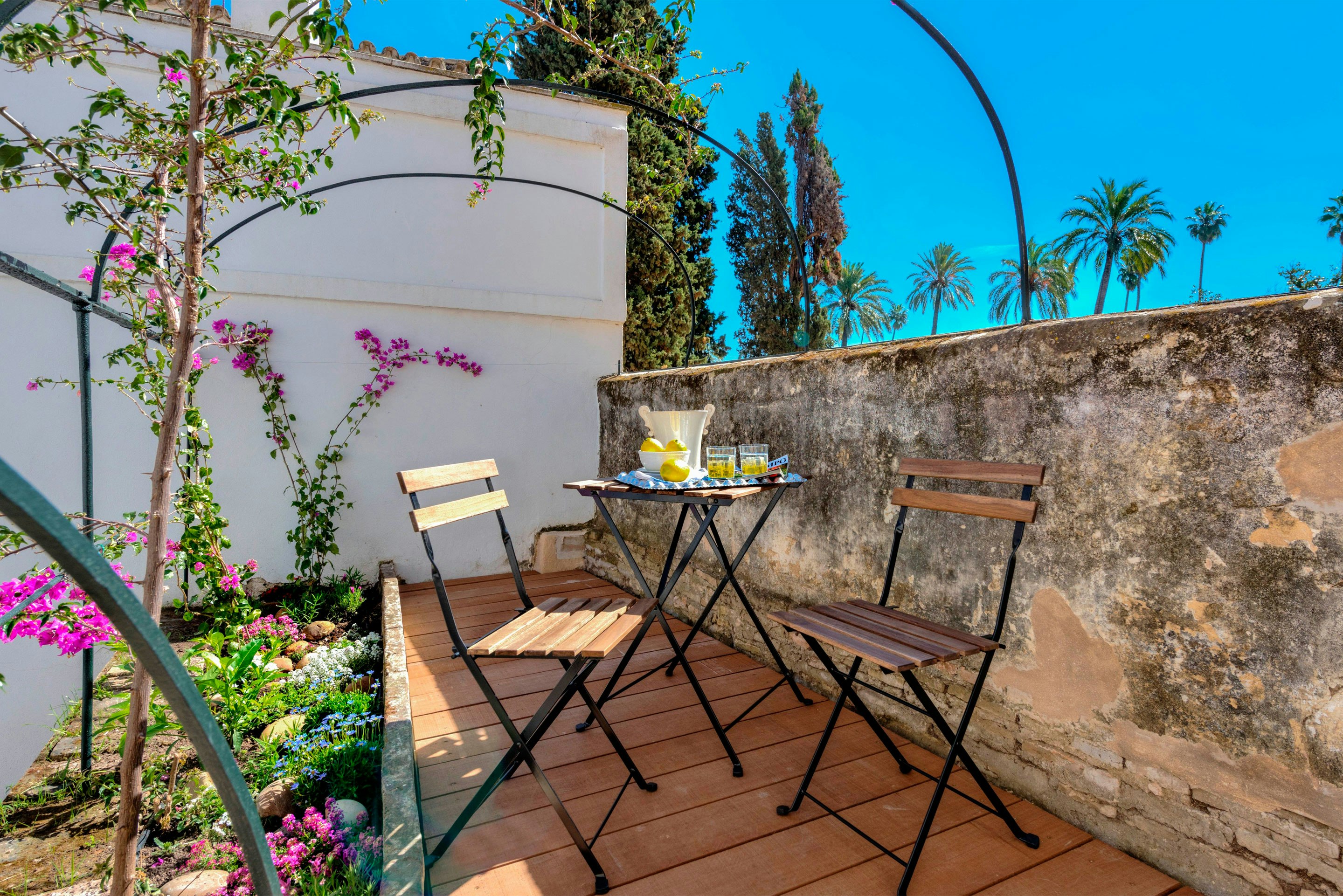 The Walls of Alcázar