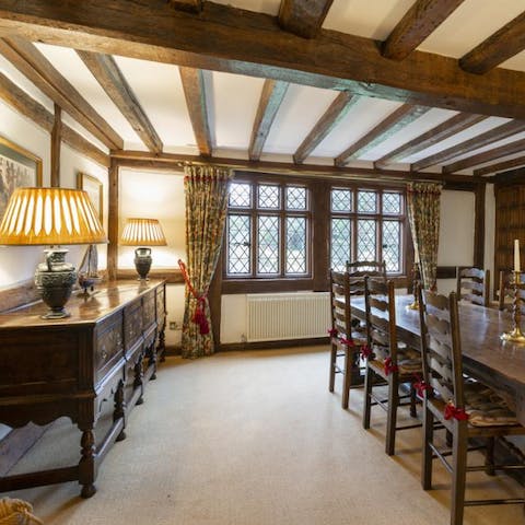 Let a private chef take the reins and host an atmospheric dinner party