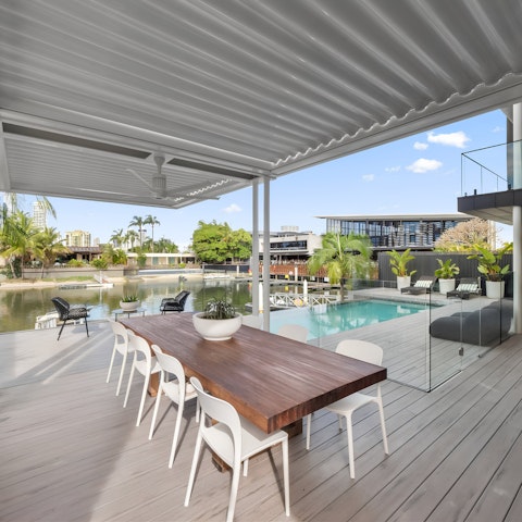 Dine alfresco and enjoy waterfront views