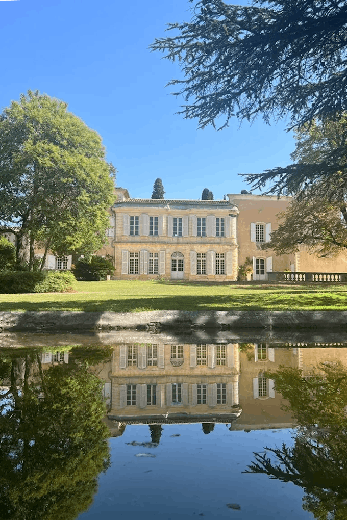 The Antique House