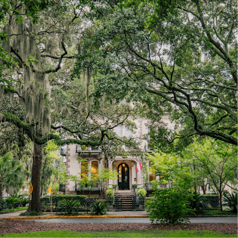 Stay in Statesboro, and explore its many restaurants and bars on your doorstep