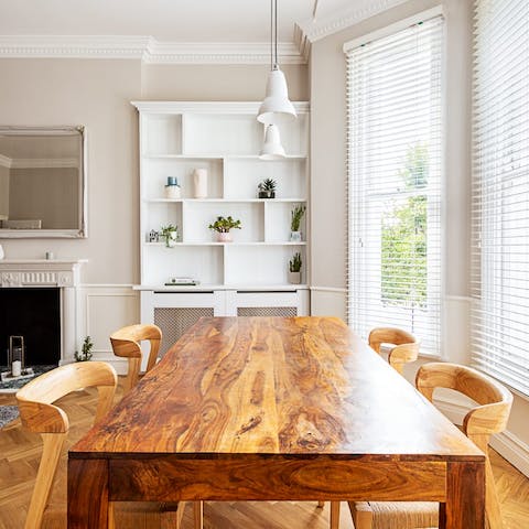 Experience the warmth and comfort of home cooked meals around the table