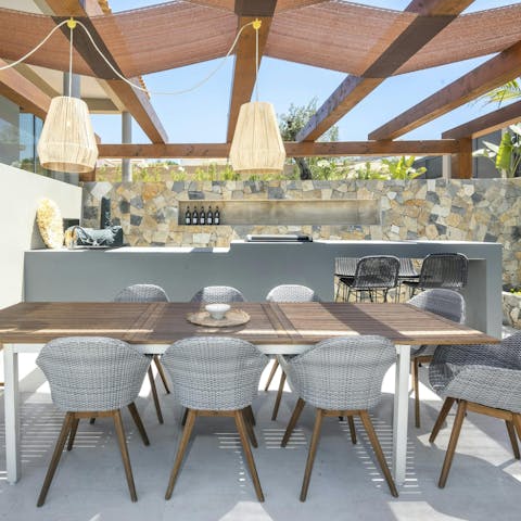 Fire up the pizza oven for an open-air feast