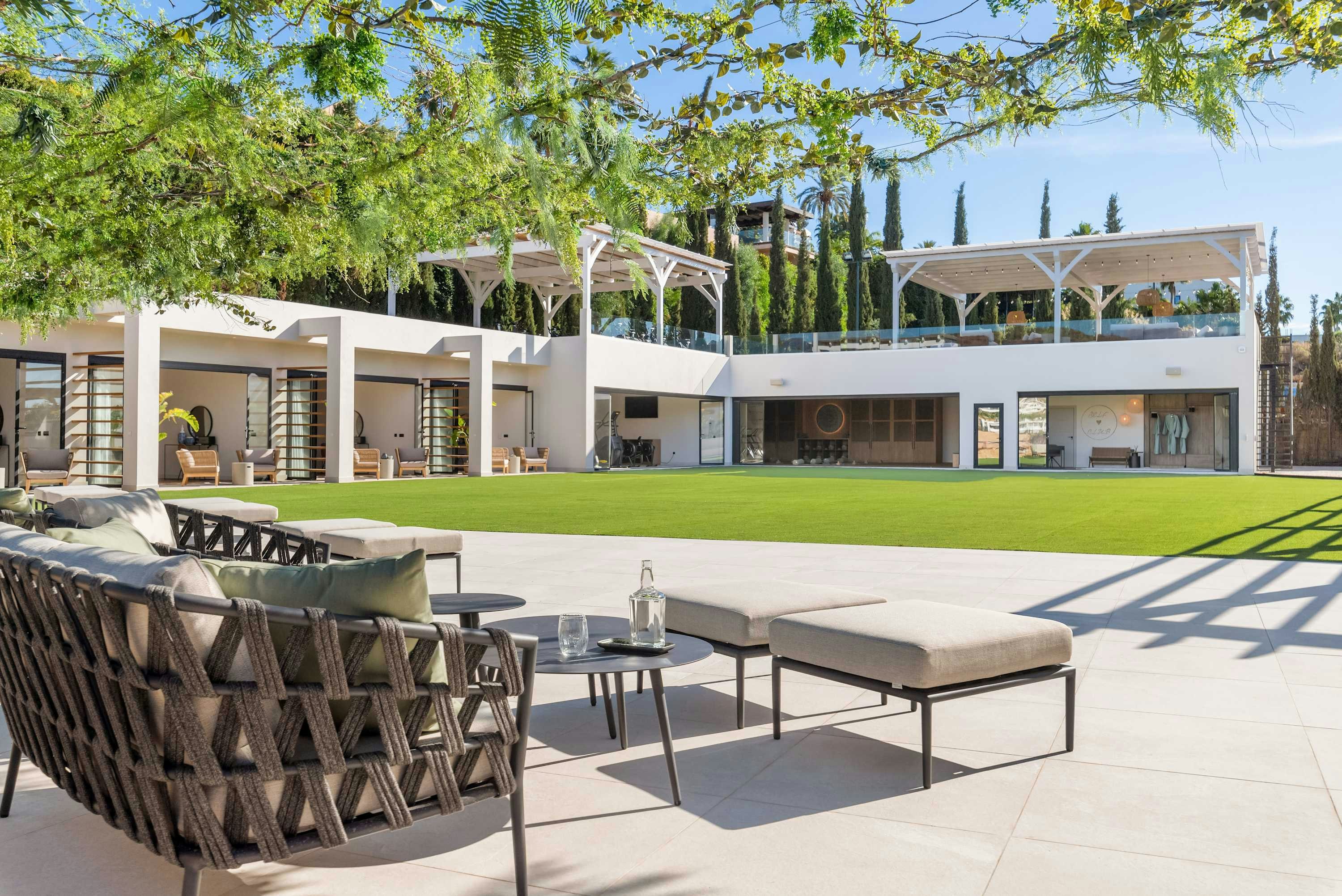 Resplendent Respite