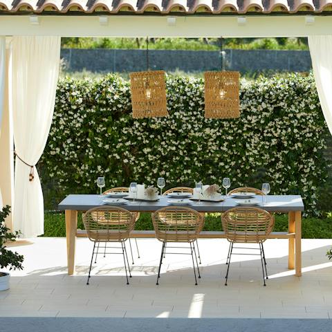 Eat outside on the fabulous covered terrace