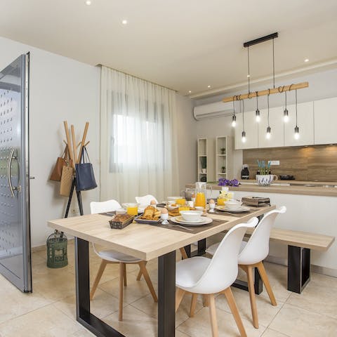 Have dinner conversations in this chic space