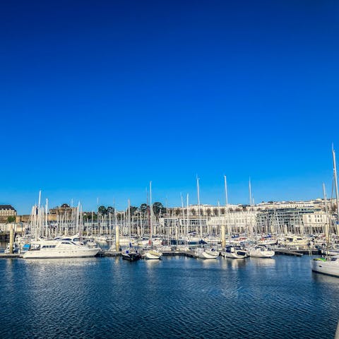 Discover the port city of Brest – a twenty-minute drive away