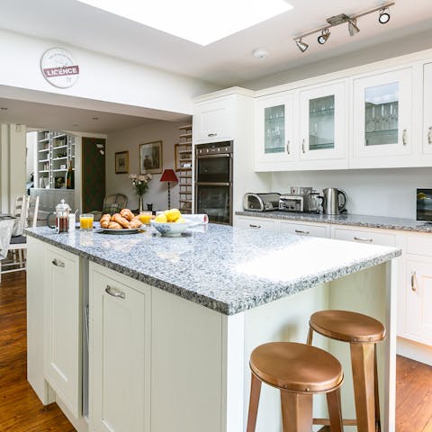 Sit down for a quick coffee at the stylish breakfast bar