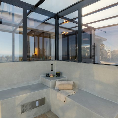 Enjoy a relaxing session in the private hammam